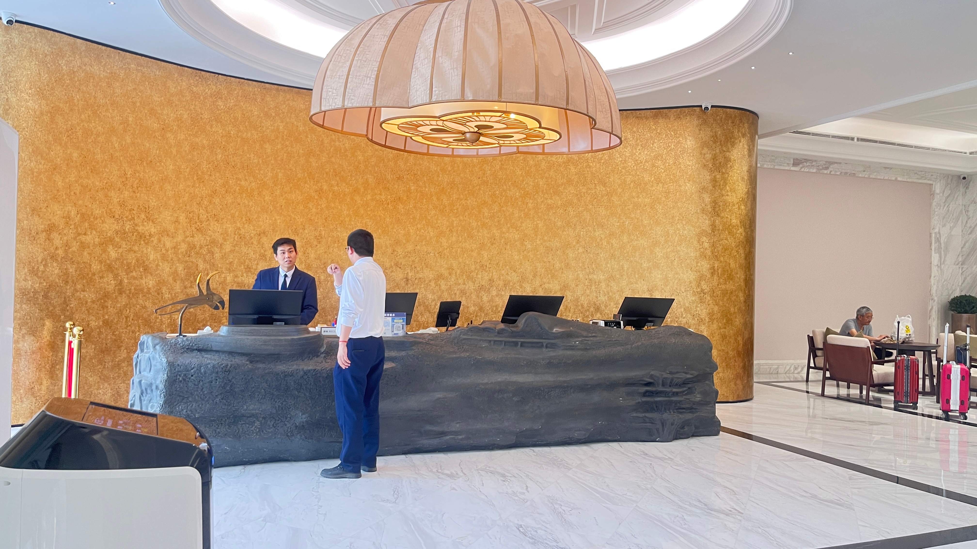 武汉全球通旅行社-中建幸福酒店-无钻 四星 高端 舒适 标准 大床