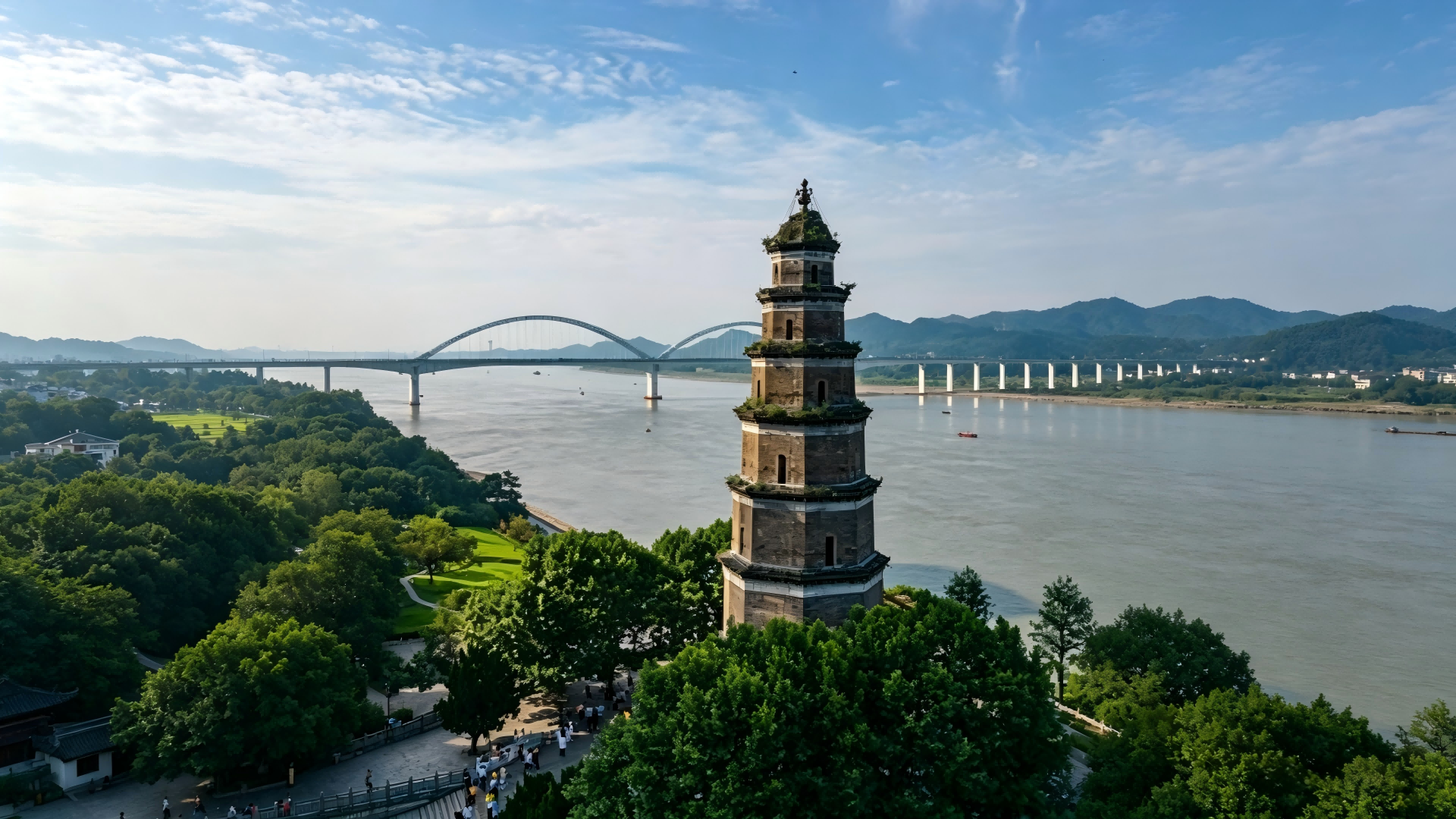武汉全球通旅行社-大美宜昌 江塔 自然塔