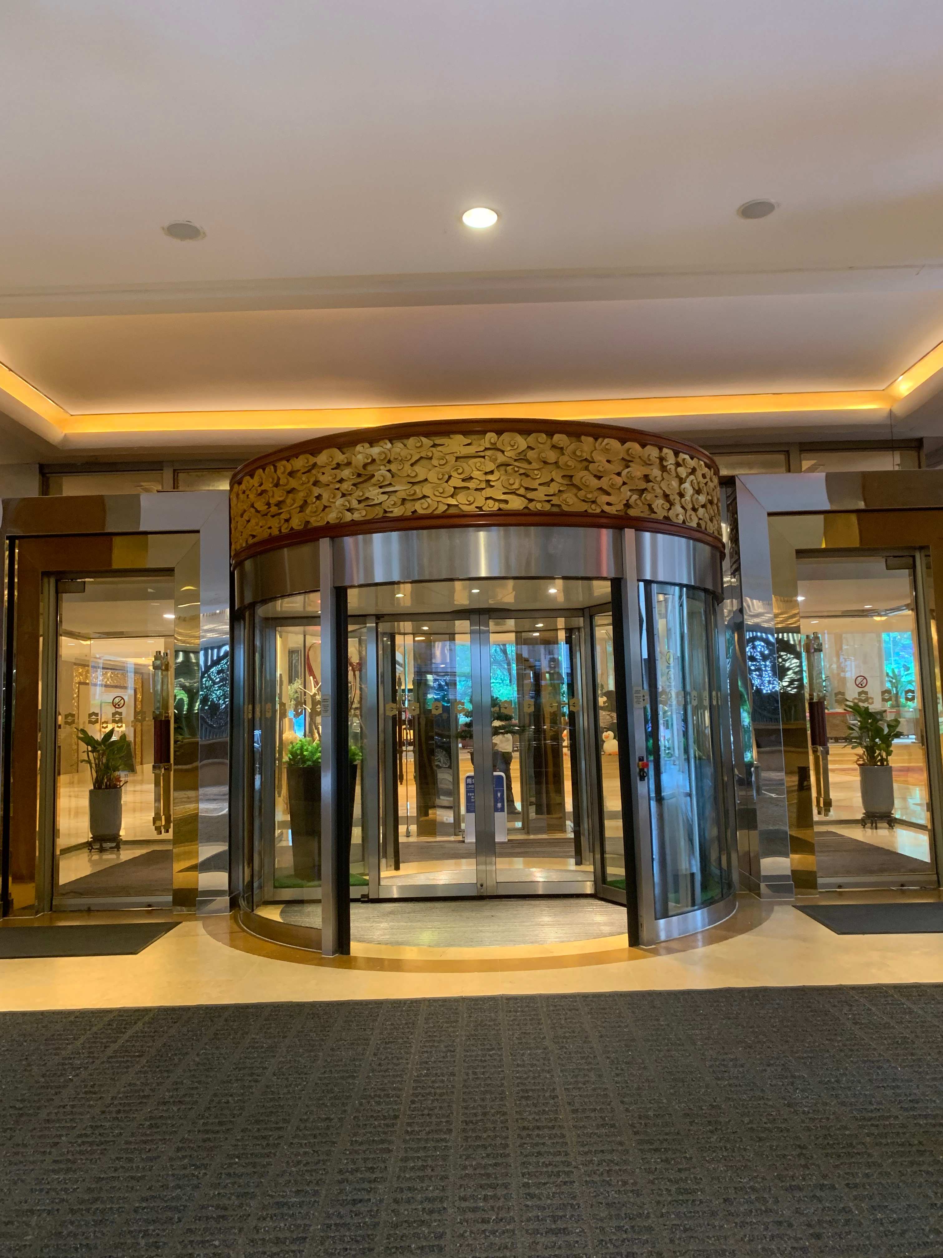 武汉全球通旅行社-香格里达大酒店 五星 五钻 豪华 舒适 大床房 标准间