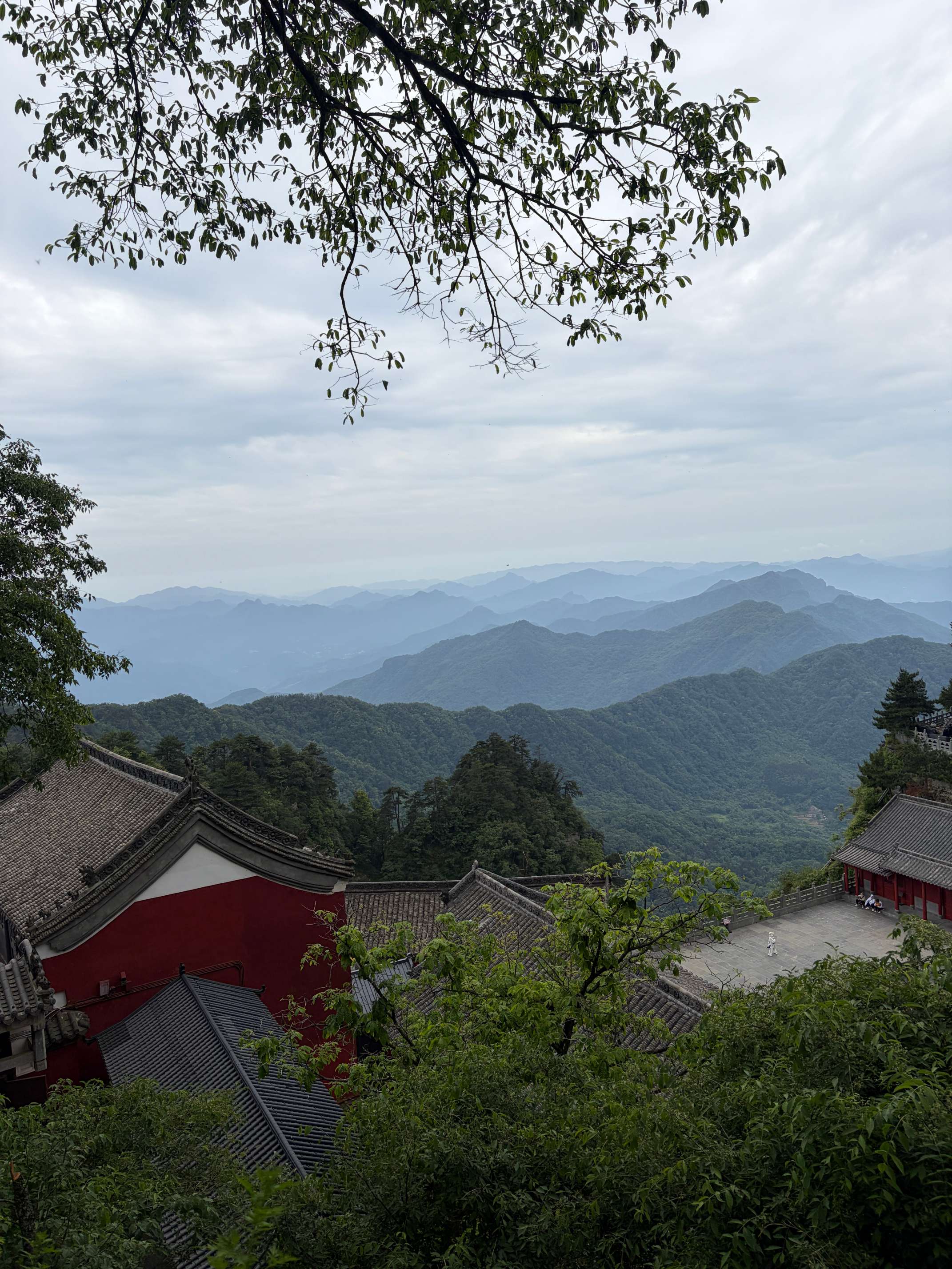 武汉全球通旅行社-武当山-岫云阁 静心 道教圣地 修身养性