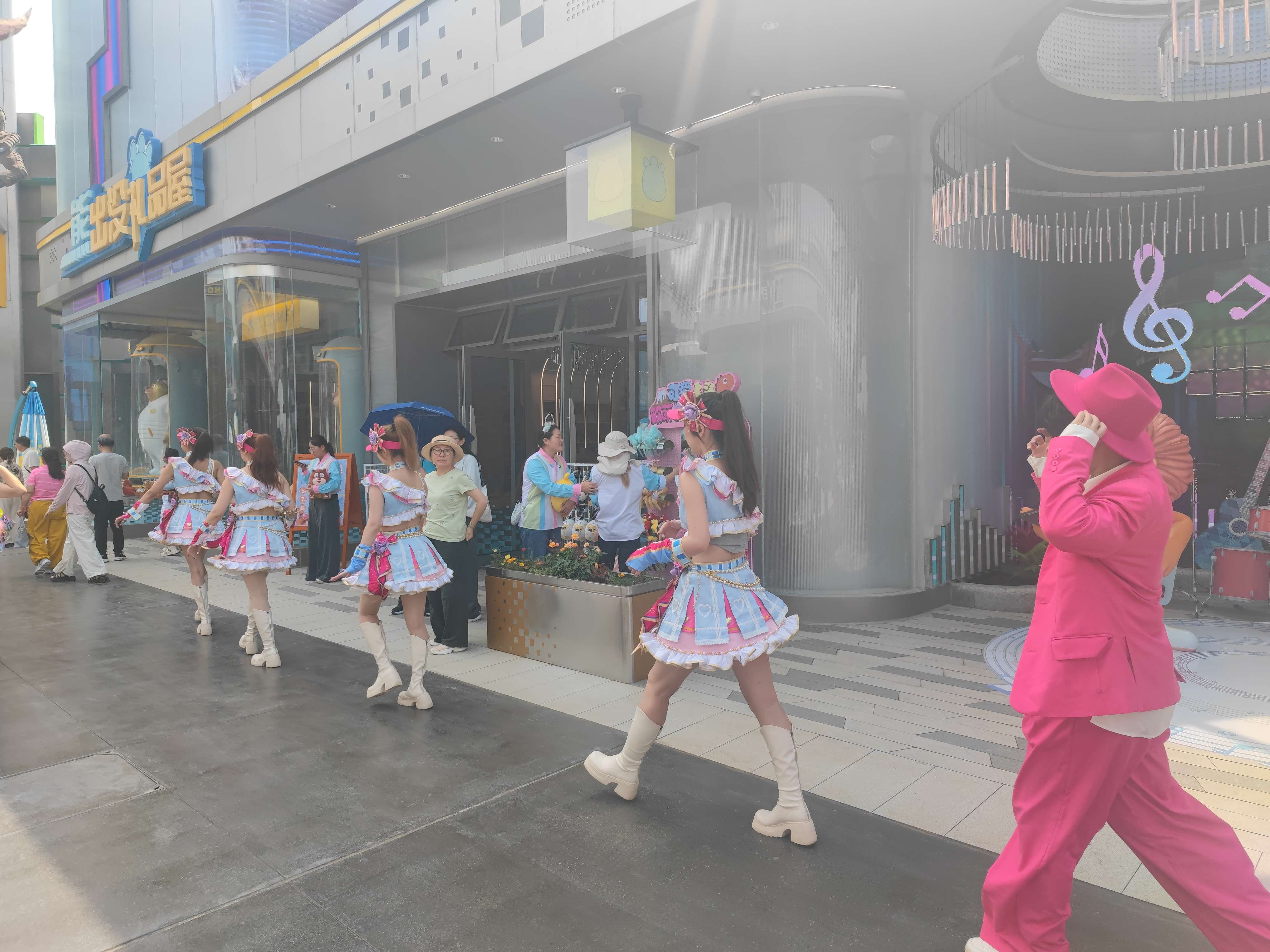 武汉全球通旅行社-孝感方特-狂野大陆 水上乐园 刺激 失重体验 紧张好玩 4D全景 视觉震撼