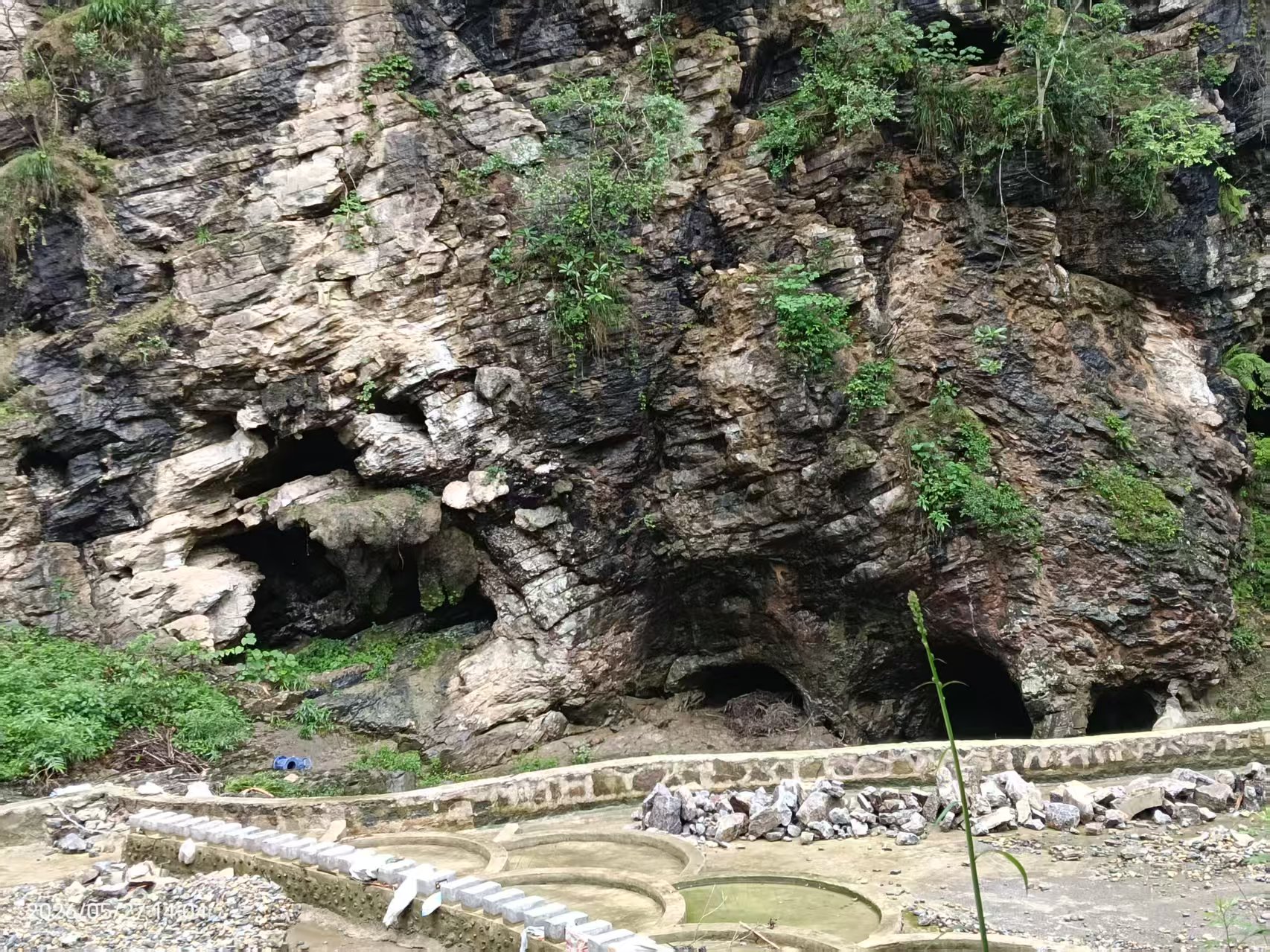 武汉全球通旅行社-宣恩 水上浮桥 廊桥遗梦水上浮桥