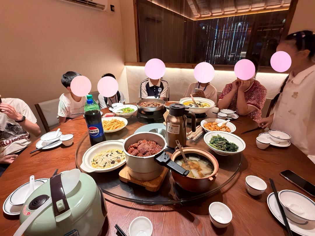 武汉全球通旅行社-老村长 湖北菜 极地海洋店 武汉美食 正餐 团餐